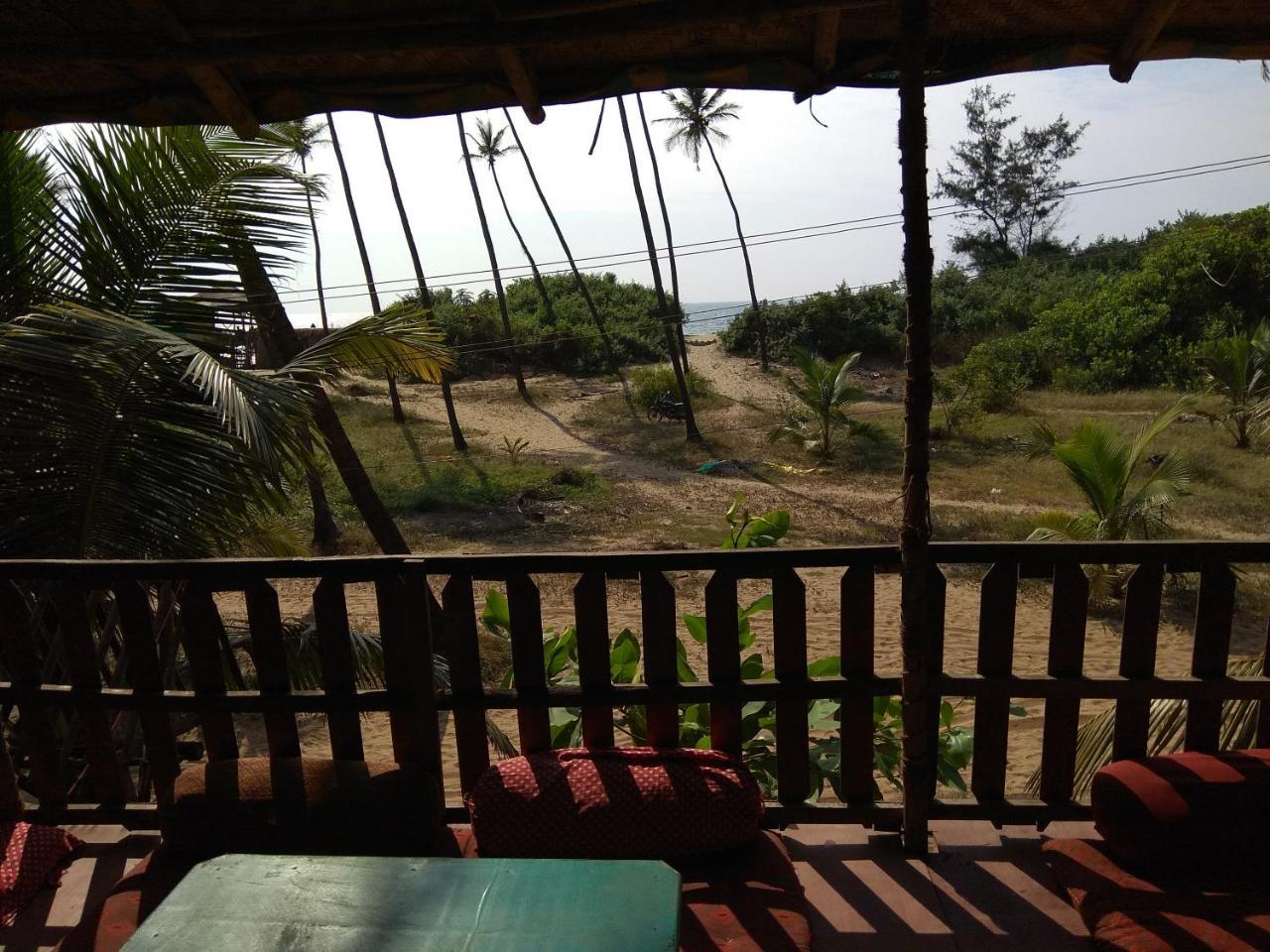 Hotel Secret Garden Arambol Esterno foto